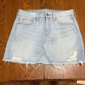 American eagle ripped denim skirt